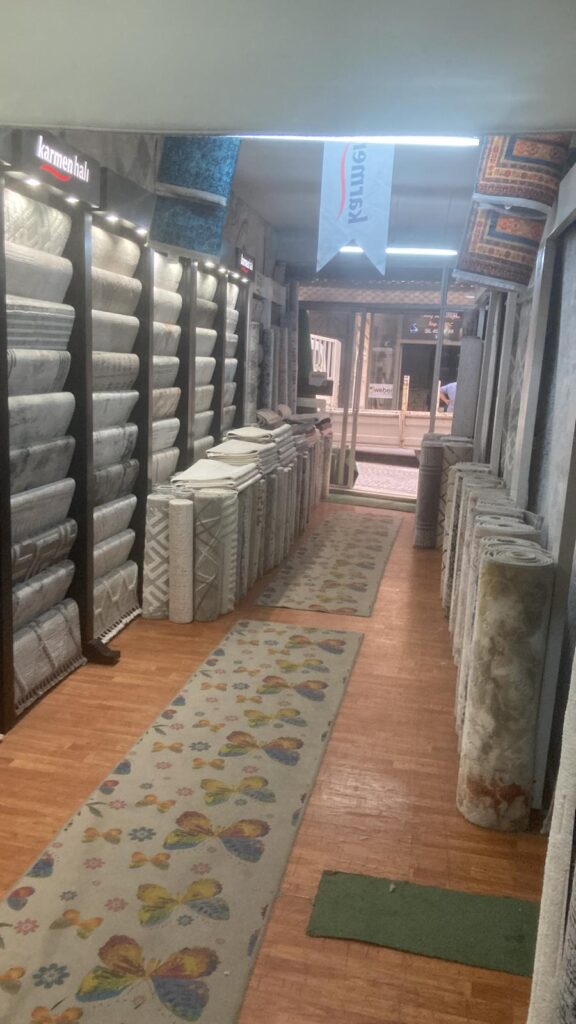 İnce Halı Sarayı